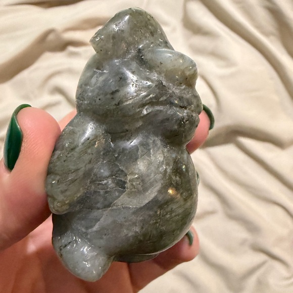 Gorgeous Labradorite Oogie Boogie - Picture 2 of 10